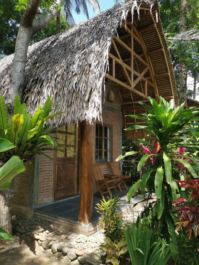 Coconut Tree Cottages Batukaras Luaran gambar