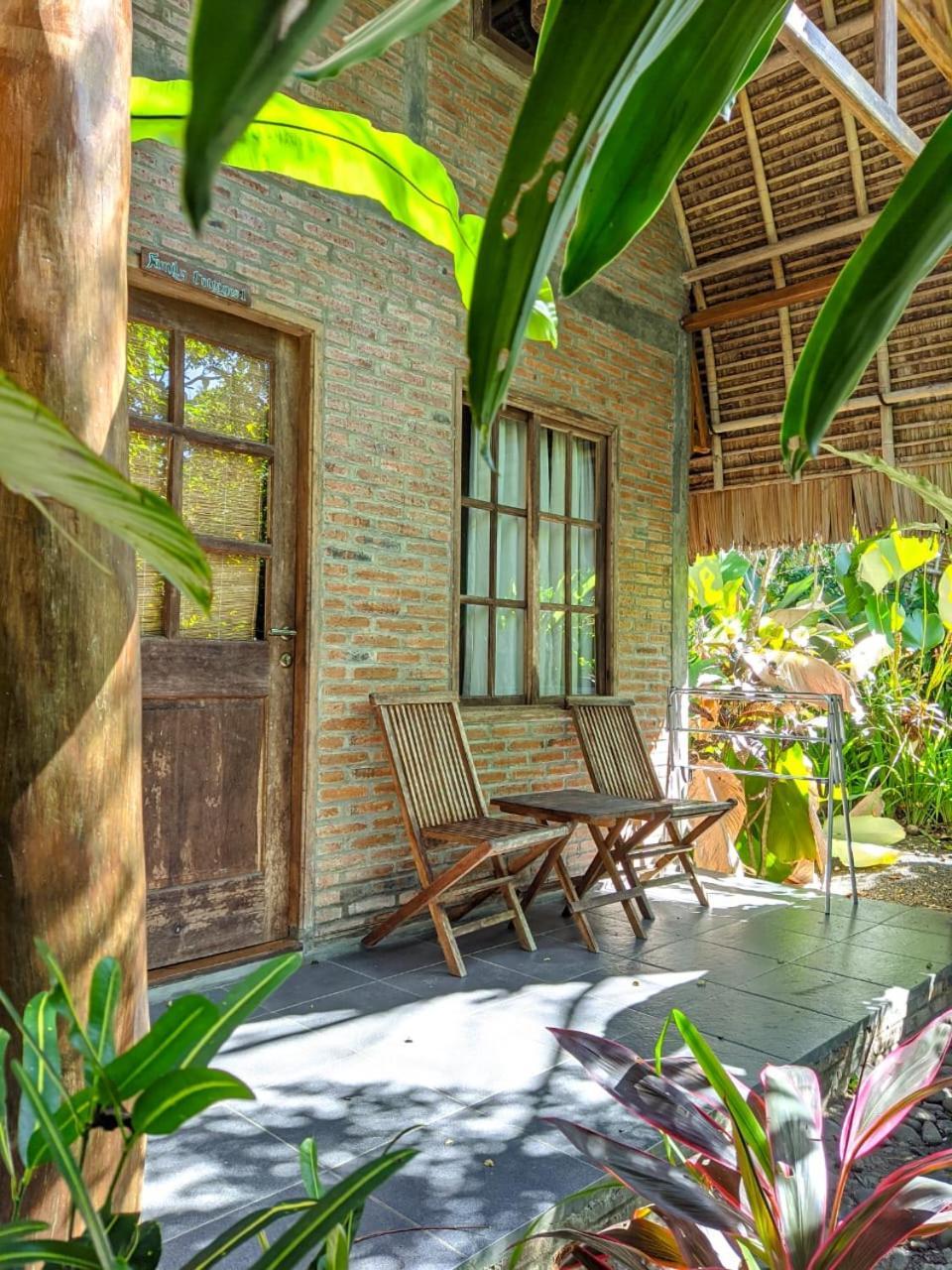 Coconut Tree Cottages Batukaras Luaran gambar